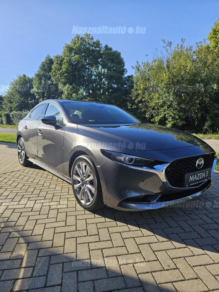 Mazda 3 Sedan Exclusive-Line 2.5L G140 MT