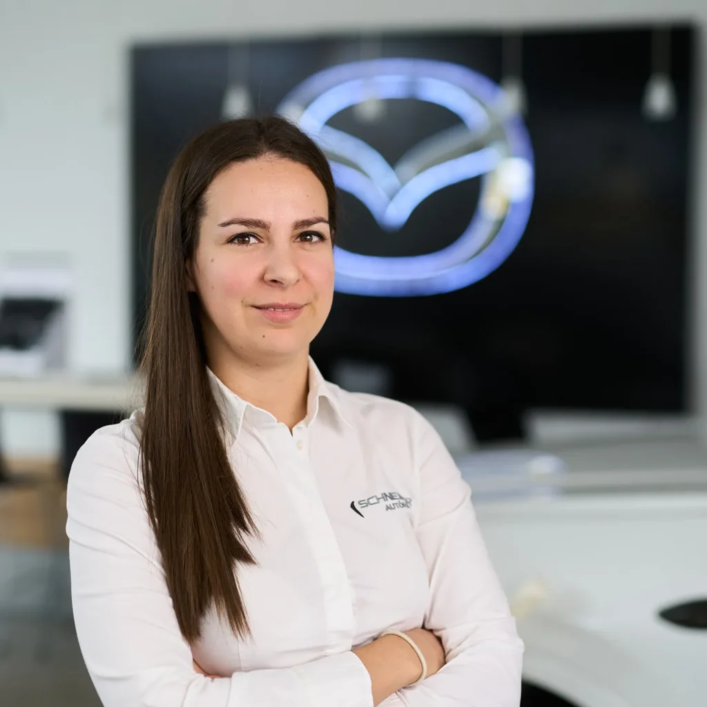 Szalai-Laskai Kinga mazda_1500x1500